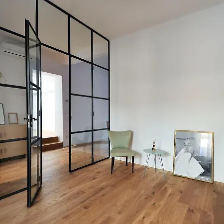 Ur Nest Testoni Apartament